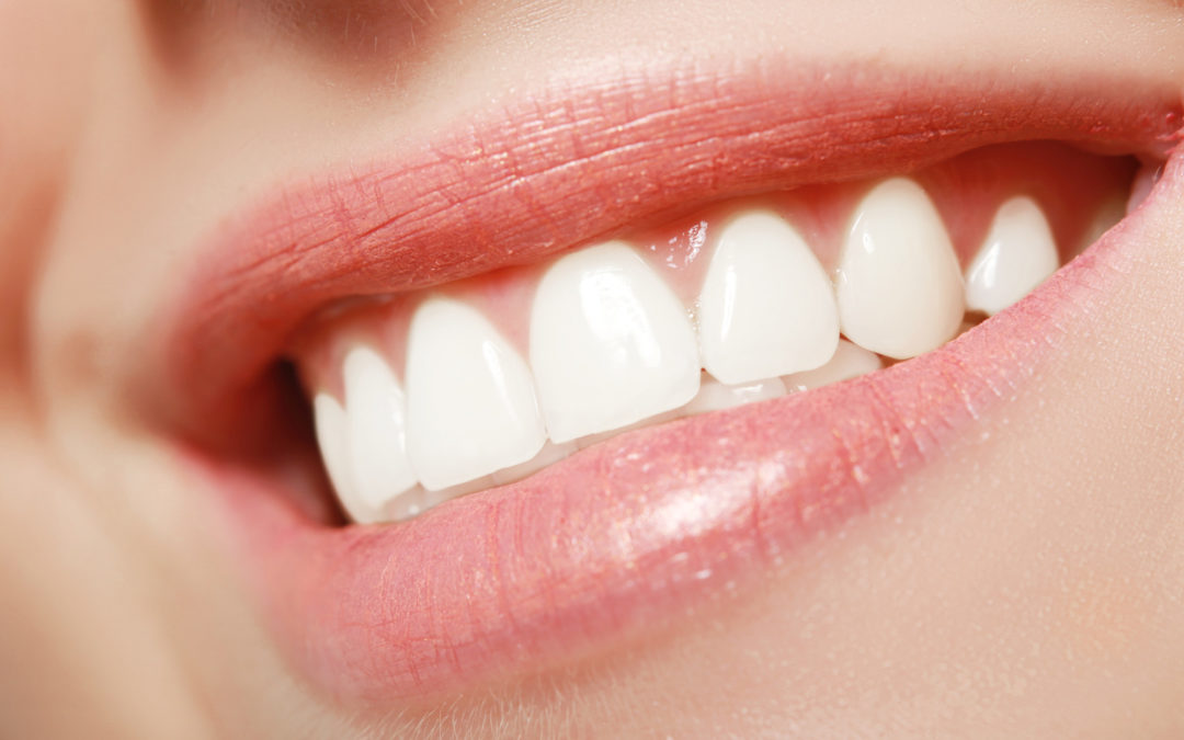 5 Sensational Foods That Help With Oral Health